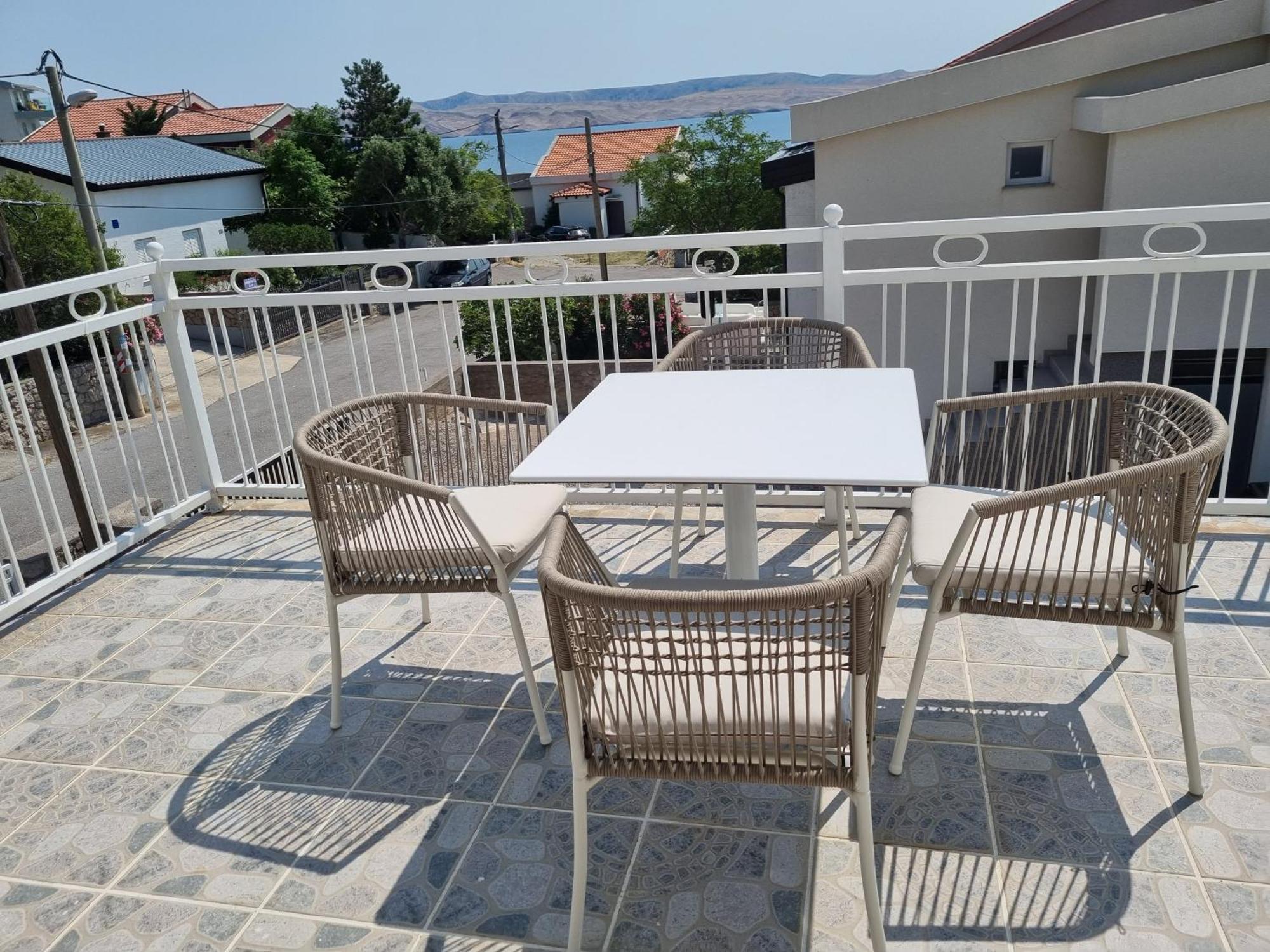 Rosemary Resort Cesarica Bilik gambar